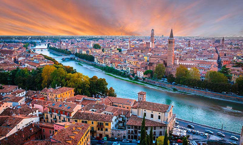 Fiumi italiani, tra monti e pianure scorre l’acqua della Storia